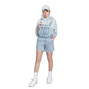 GAP Women's Distressed Denim Shortalls Washwell‎ Light Wash Overalls Medium